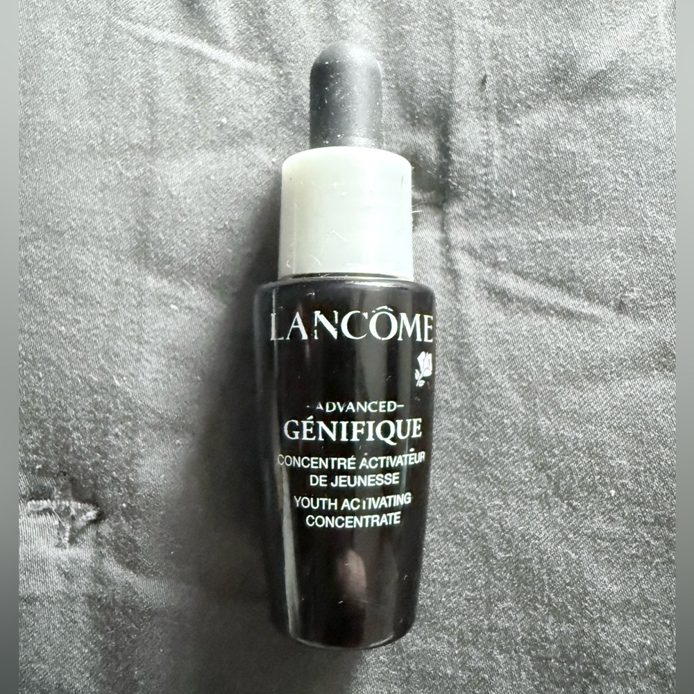 Lancome Génifique Youth Activating Concentrate - Black and Silver Bottle